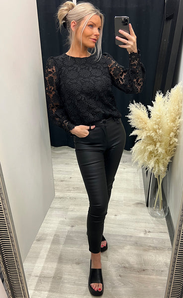 Sully blouse - black lace