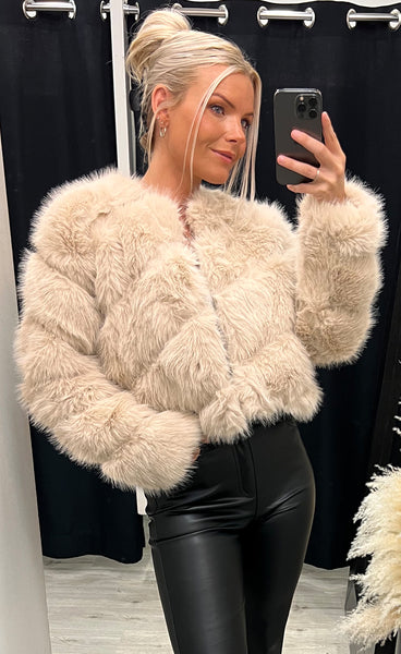 Bianca loðjakki - beige