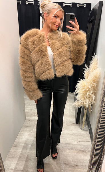 Bianca loðjakki - camel