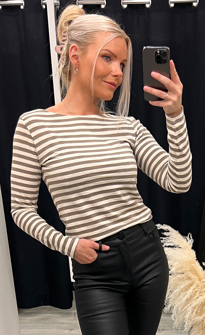 Mye tee 1 - beige stripe