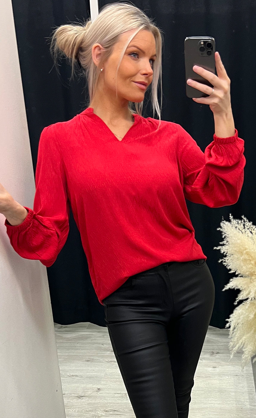 Vida blouse 1 - chili pepper