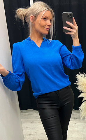 Vida blouse 1 - princess blue