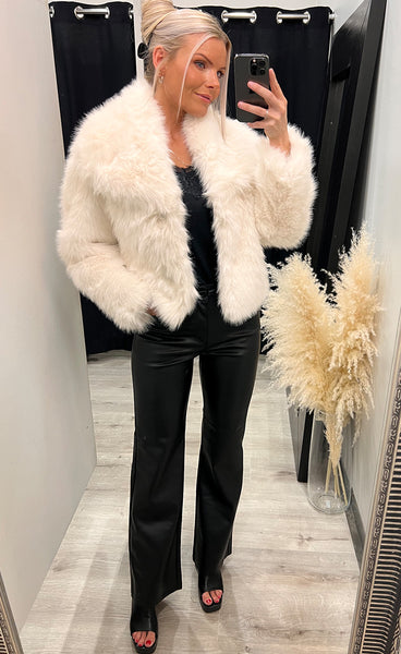 Vanessa loðjakki - white