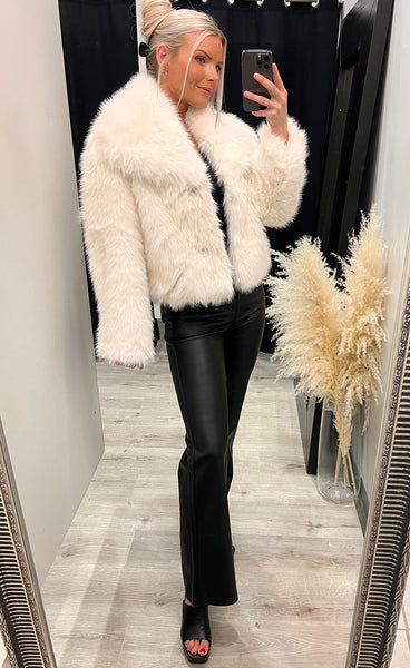 Vanessa loðjakki - white