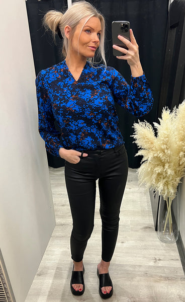 Glowy blouse 1 - princess blue