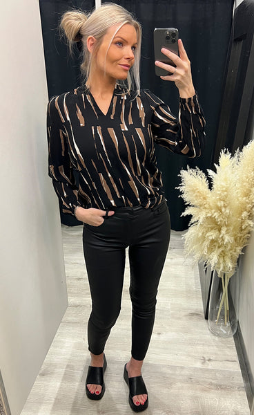 Glowy blouse 1 - cocoa creme