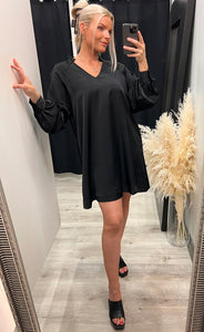 Dolora tunic dress - black
