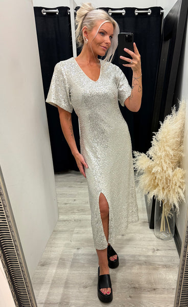 Fauca dress 3 - frosted almond