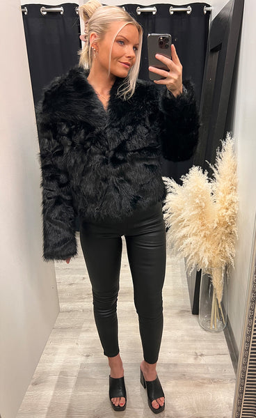 Valentina loðjakki - black