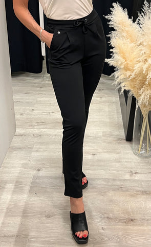 NOOS stretch buxur - black