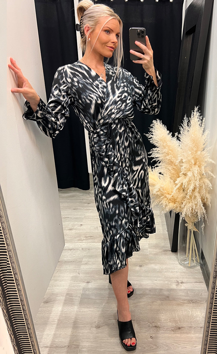 Ruby dress - black leo