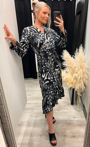 Ruby dress - black leo