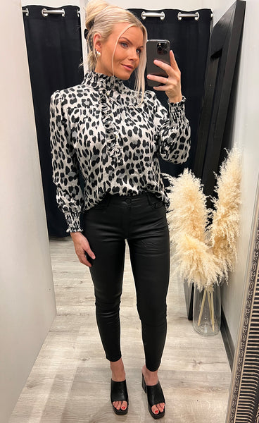 Ariana blouse - grey leo