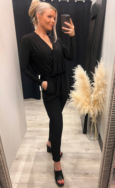 Beata samfestingur - black