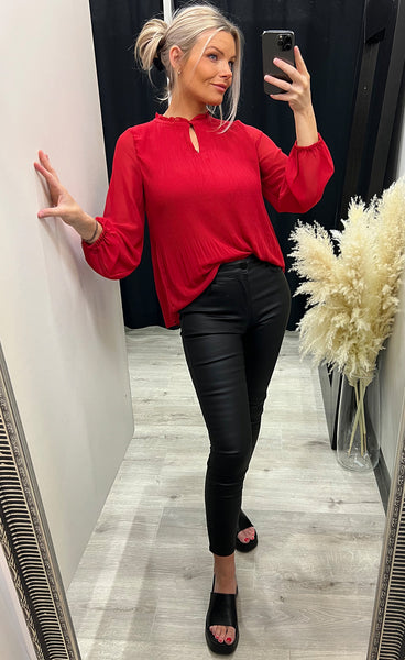 Pleats blouse 1 - chili pepper