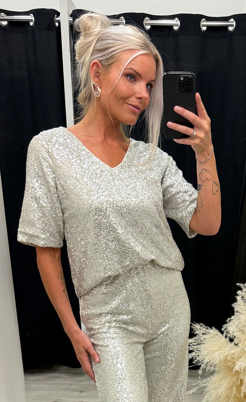 Fauca top 2 - frosted almond