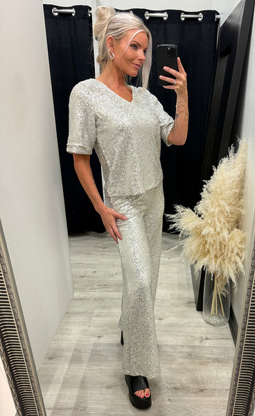 Fauca top 2 - frosted almond