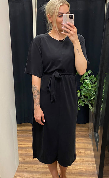 Deanie dress - black