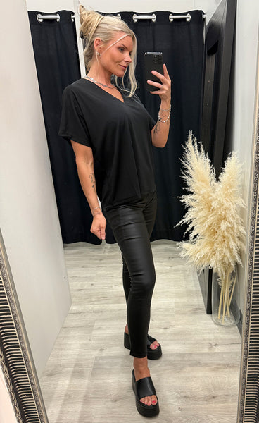 NÜ Ditte ronnie top - black