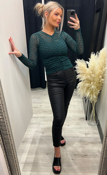 Ludmilla blouse 1 - ponderosa pine