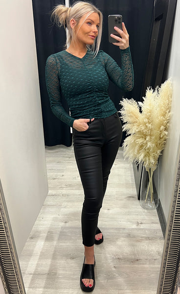 Ludmilla blouse 1 - ponderosa pine