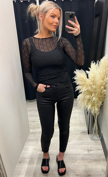 Swirl mesh top - black