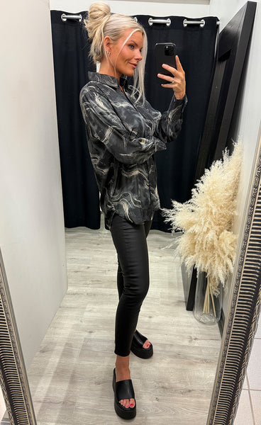 Hatti shirt 1 - gray watercolour