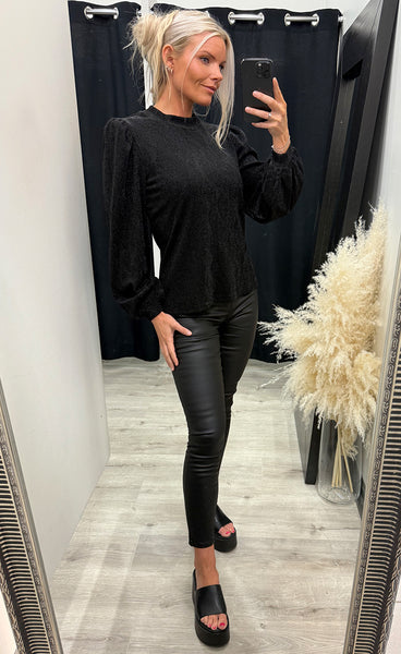 Avalon blouse 1 - black jacquard