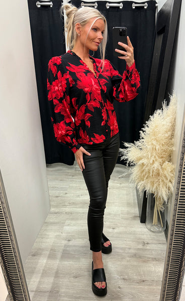 Lysine shirt - red rose flowers