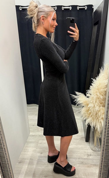 Tacha v-neck dress - black glitter