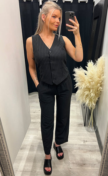 Lis pants - black pinstripe