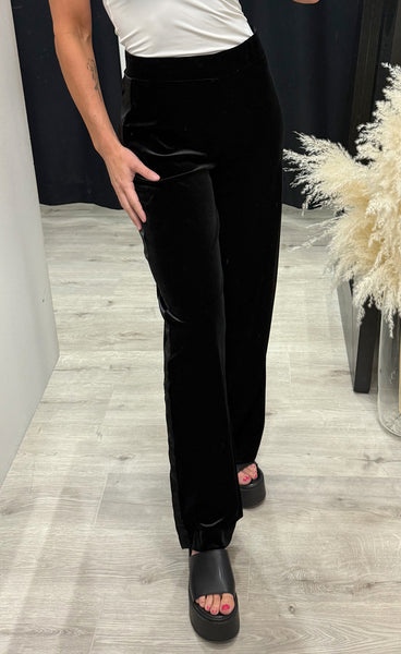 Perlina velour pants 3 - black