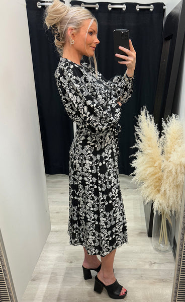 Gocina dress - black flower