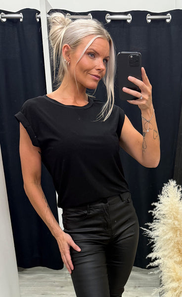 Low-a top - black