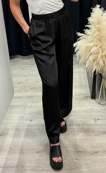 LOVE1425 - black
