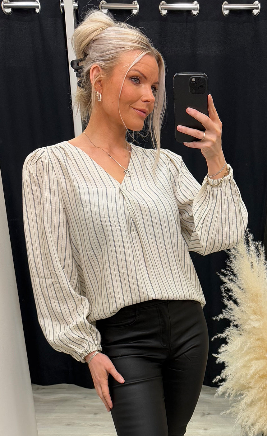 Ariana blouse 4 - oxford striped
