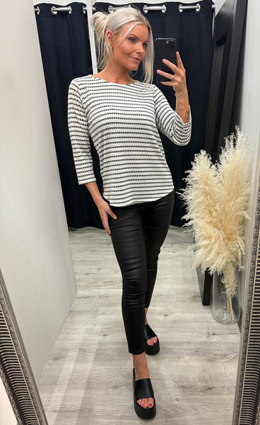 Josie tee 2 - dusty oliver stripe