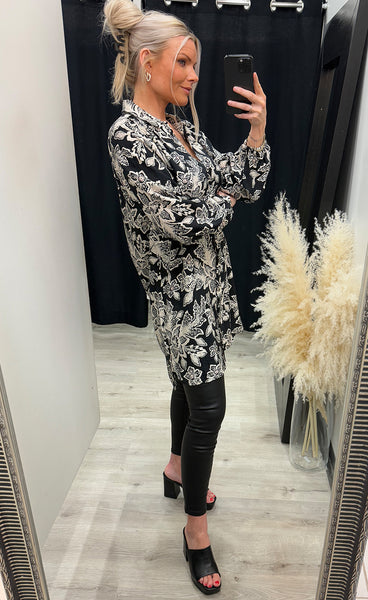 Ariana shirt 3 - black mix