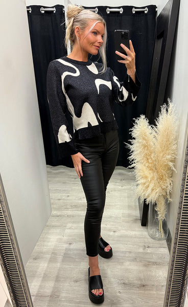 Numitzy pullover - caviar