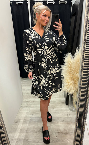 Ariana dress 15 - flower black