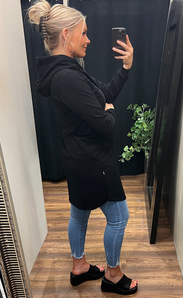Alaya hettupeysa - black