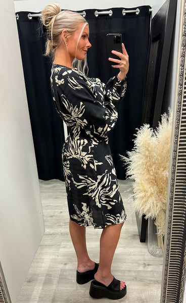 Ariana dress 15 - flower black