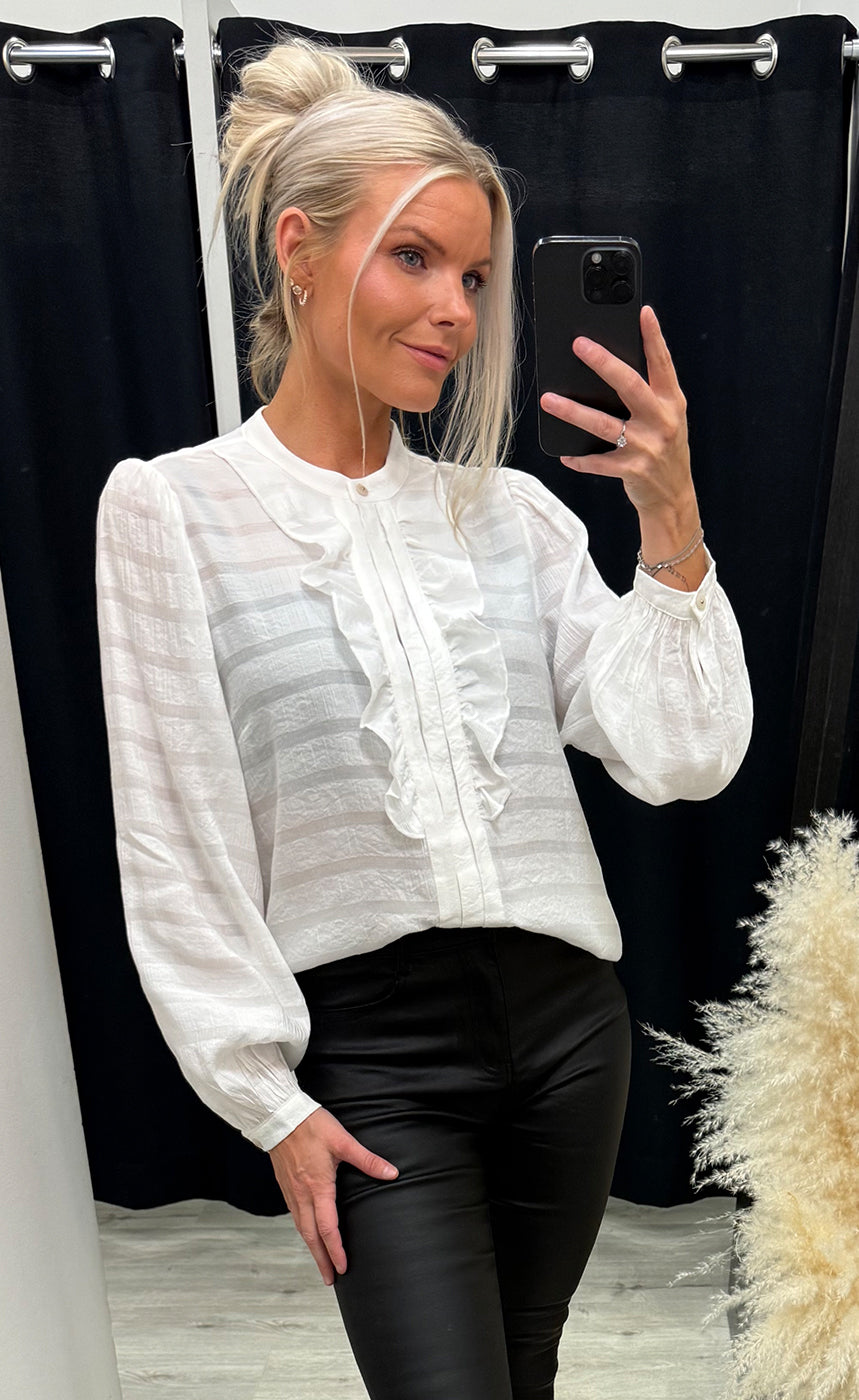 Bina shirt 1 - whisper white