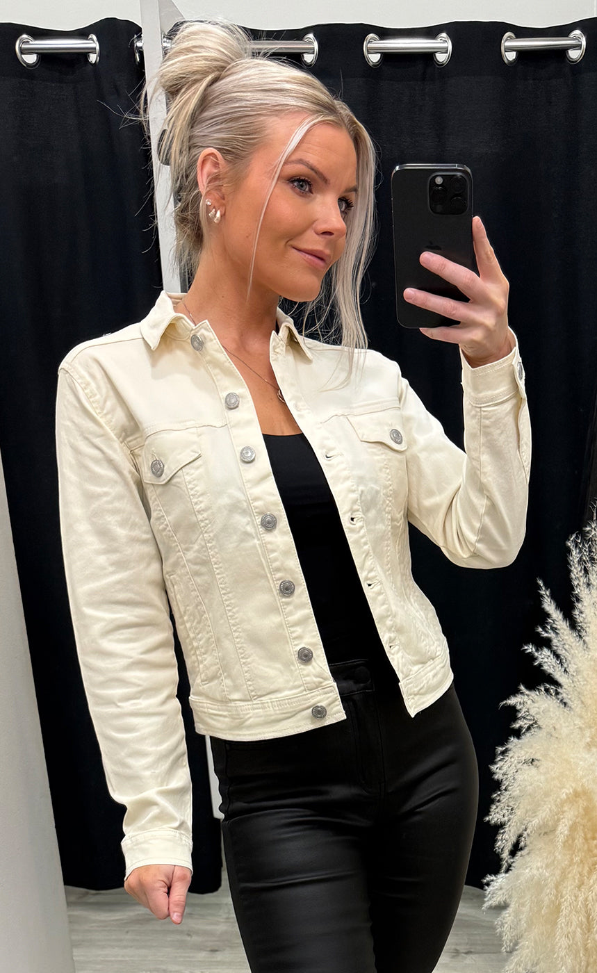 Votwill jacket 1 - whisper white