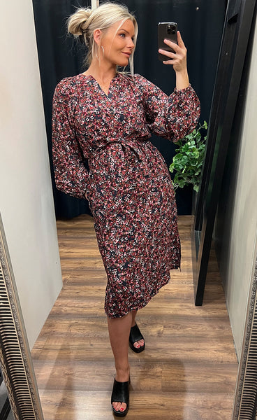 Isa dress - red flowers