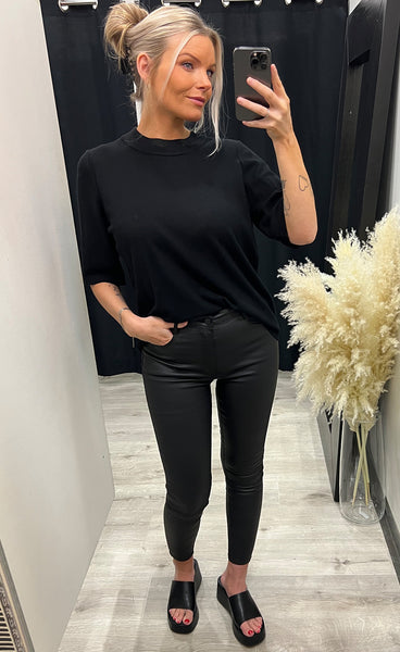 Blume pullover 14 - black