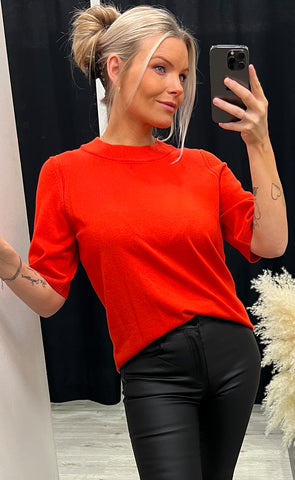 Blume pullover 14 - red alert