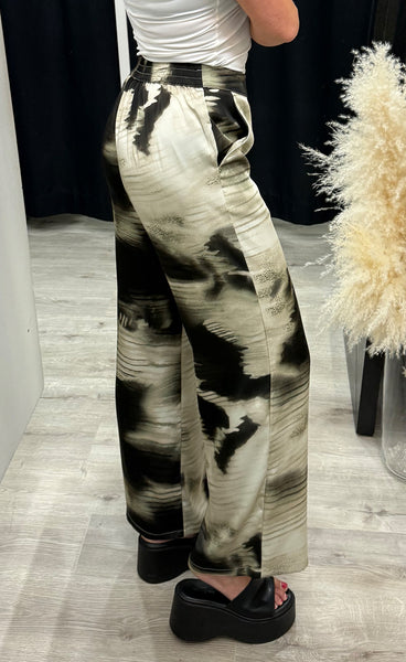 LOVE1024-55 - graphic