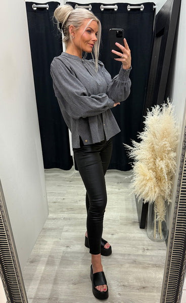 Ella blouse - washed black