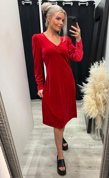 Cassandra dress 5 - chili pepper